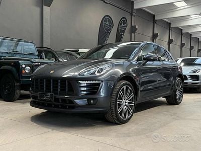 Usata Porsche Macan 250 CV (183 kW) 2017 Grigio metallizzato SUV