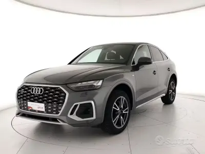 Usata Audi Q5 Sportback S-Line 204 CV (150 kW) 2024 Grigio SUV