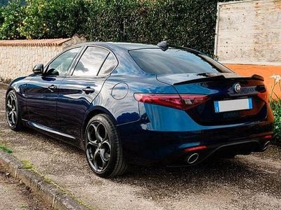 Usata Alfa Romeo Giulia 180 CV (132 kW) 2017 Blu Berlina