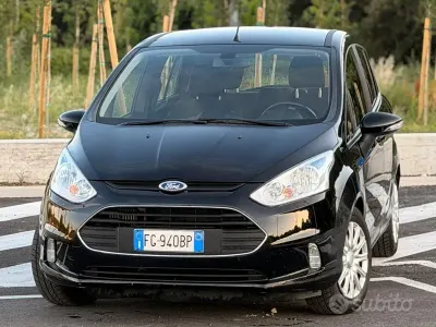 Usata Ford B-MAX Business Edition 75 CV (55 kW) 2017 Nero Monovolume