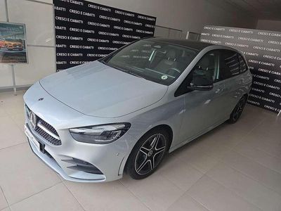 Usata Mercedes B180 AMG Line Premium 136 CV (100 kW) 2023 Argento Monovolume
