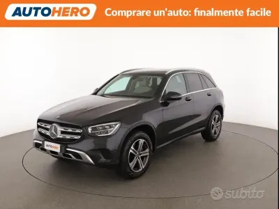 Usata Mercedes GLC200 197 CV (144 kW) 2022 Grigio SUV