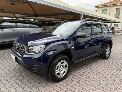 Usata Dacia Duster 116 CV (85 kW) 2020 Blu / metallizzato SUV