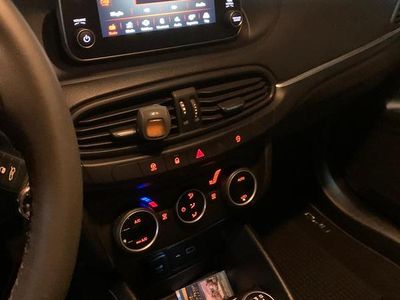 Usata Fiat Tipo 95 CV (69 kW) 2019 Grigio Berlina