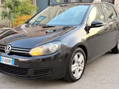 Usata VW Golf VI Comfortline 105 CV (77 kW) 2010 Nero Utilitaria