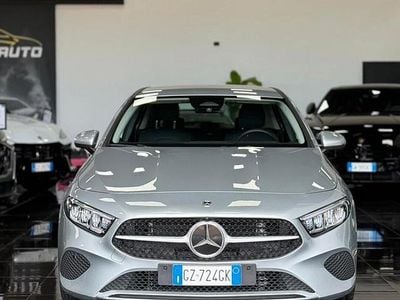 Usata Mercedes A180 Advanced 116 CV (85 kW) 2025 Grigio Berlina