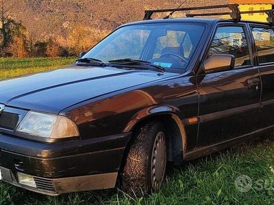 Usata Alfa Romeo 33 107 CV (78 kW) 1991 Grigio Berlina