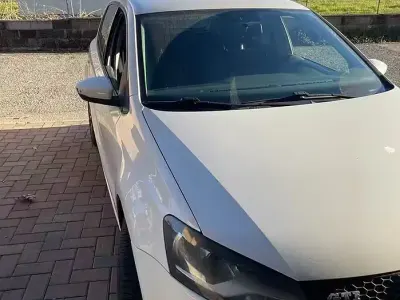 Usata VW Polo 69 CV (50 kW) 2011 Bianco Utilitaria