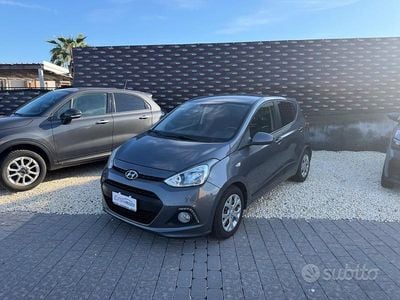 Usata Hyundai i10 Edition 66 CV (48 kW) 2016 Grigio Utilitaria