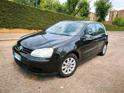 Usata VW Golf IV Sportline 115 CV (84 kW) 2004 Nero Berlina