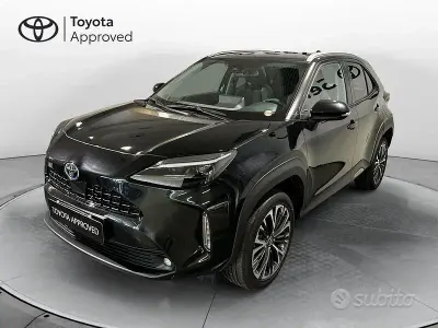 Usata Toyota Yaris Cross Lounge 116 CV (85 kW) 2023 Nero SUV