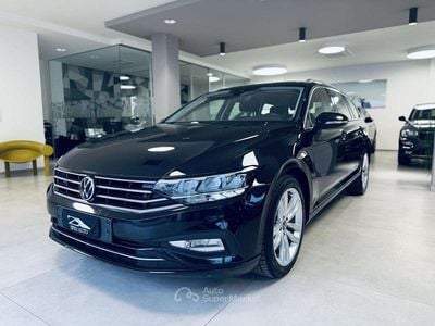 Usata VW Passat Business 151 CV (111 kW) 2023 Nero Station wagon