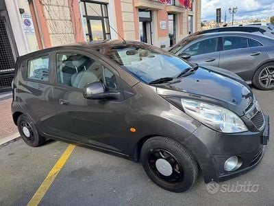 Usata Chevrolet Spark 68 CV (50 kW) 2011 Grigio Utilitaria