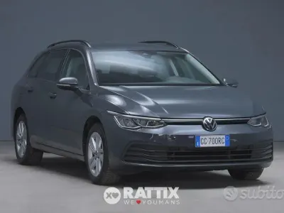 Usado VW Golf VIII Life 116 HP (85 kW) 2021 Cinzento Carrinha