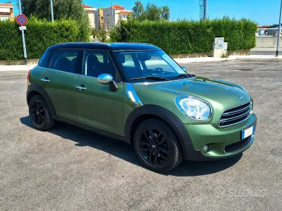Usata Mini Countryman 90 CV (66 kW) 2016 Verde SUV