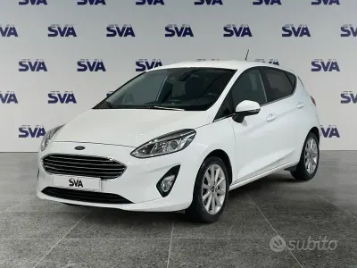 Usata Ford Fiesta Titanium 86 CV (63 kW) 2017 Bianco Utilitaria