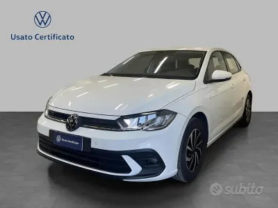 Usata VW Polo Life 95 CV (69 kW) 2023 Pure white Utilitaria