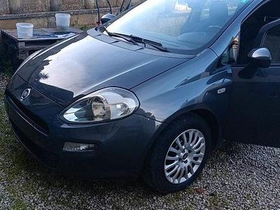 Usata Fiat Punto Evo Emotion 105 CV (77 kW) 2013 Grigio Utilitaria
