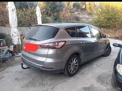 Usata Ford S-MAX 145 CV (106 kW) 2015 Monovolume