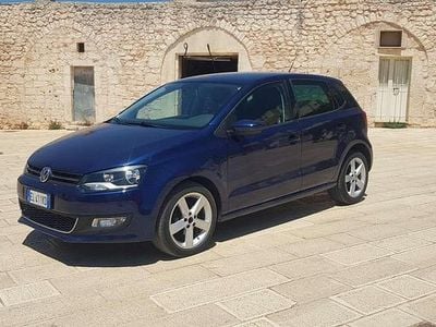 Usata VW Polo Highline 90 CV (66 kW) 2011 Blu Berlina