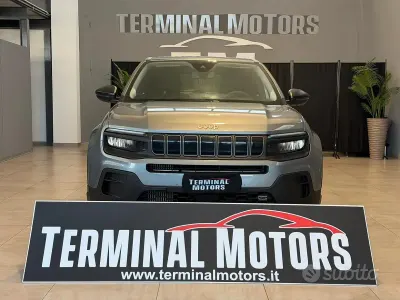 Usata Jeep Avenger Longitude 101 CV (74 kW) 2023 Grigio SUV