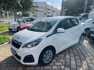 Usata Peugeot 108 Active 69 CV (50 kW) 2016 Bianco Berlina