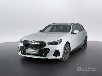 Usata BMW 520 Shadowline 2025 Grigio Station wagon