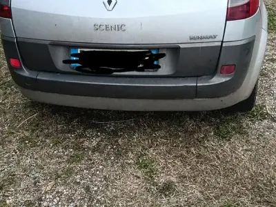 Usata Renault Scénic II 100 CV (73 kW) 2007 Grigio Monovolume