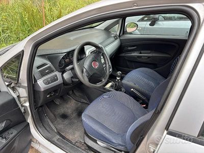 Usata Fiat Grande Punto 2011 Grigio Utilitaria