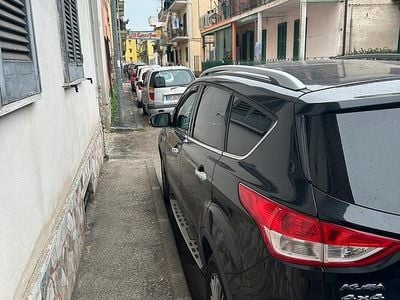 Usata Ford Kuga 140 CV (102 kW) 2013 Nero SUV