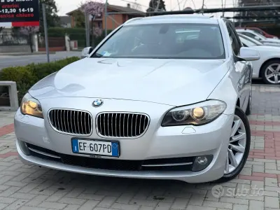 Usata BMW 520 184 CV (135 kW) 2011 Grigio Station wagon
