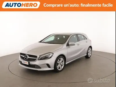 Usata Mercedes A180 109 CV (80 kW) 2018 Grigio Berlina