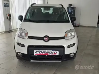 Occasion Fiat Panda 4x4 S 84 ch (61 kW) 2019 Blanc Citadine