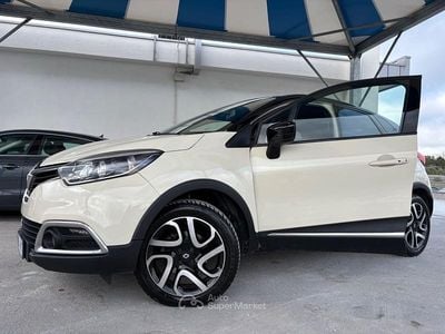 Usata Renault Captur 90 CV (66 kW) 2014 Beige SUV