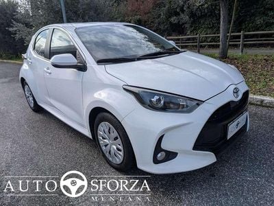 Usata Toyota Yaris Active 72 CV (52 kW) 2023 Bianco Utilitaria