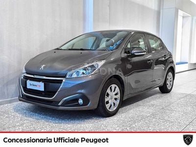Grigio Usata 2018 Peugeot 208 Access Utilitaria | 10.990 € (Buon prezzo)