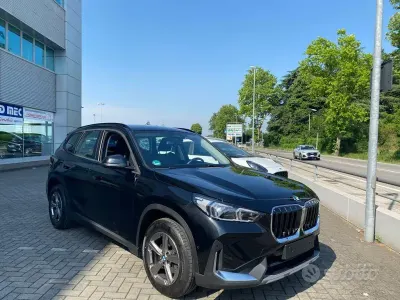 Usata BMW X1 150 CV (110 kW) 2023 Grigio SUV