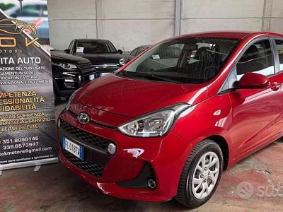 Usata Hyundai i10 66 CV (48 kW) 2017 Rosso Utilitaria