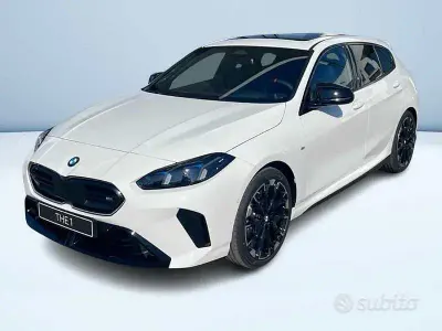 Nuova BMW M135 M Sport 299 CV (219 kW) 2026 Bianco Utilitaria