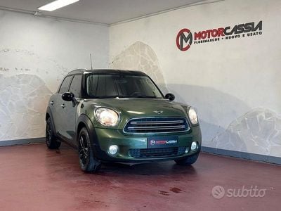 Usata Mini Park Lane Countryman 111 CV (81 kW) 2016 Verde SUV