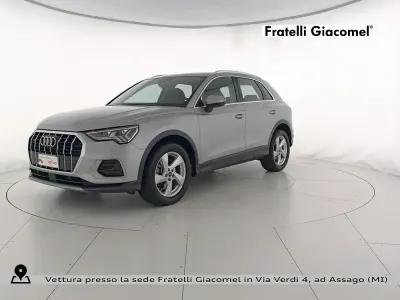 Usado Audi Q3 Advanced 200 CV (147 kW) 2023 Plateado SUV