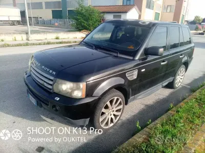 Usata Land Rover Range Rover Sport HSE 272 CV (200 kW) 2008 Nero SUV