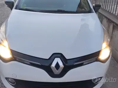 Usata Renault Clio IV 73 CV (53 kW) 2015 Bianco Berlina