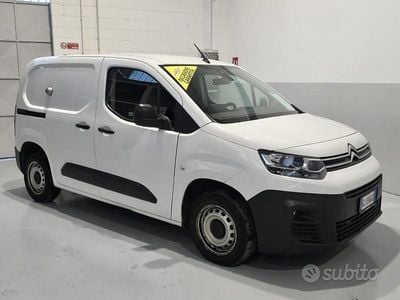 Usata Citroën Berlingo 102 CV (75 kW) 2020 Bianco Monovolume