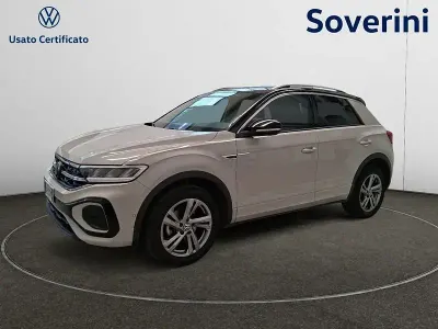 Usata VW T-Roc R-line 110 CV (80 kW) 2023 Beige SUV