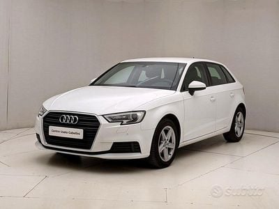 Usata Audi A3 Business 116 CV (85 kW) 2018 Bianco Berlina