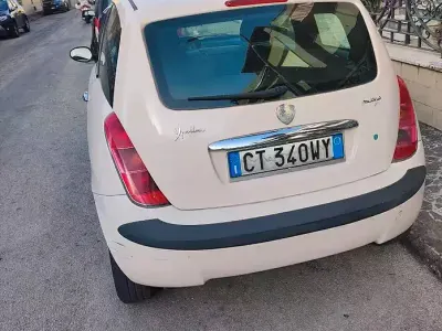 Usata Lancia Ypsilon