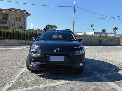Usata Citroën C4 100 CV (73 kW) 2017 Nero Berlina