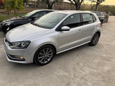 Usata VW Polo Cross 89 CV (65 kW) 2017 Grigio Utilitaria