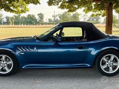 Usata BMW Z3 Efficient Dynamics 170 CV (125 kW) 2001 Blu Cabrio
